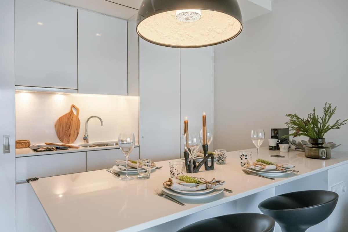 Modern Apartment In Centre Of Knokke Экстерьер фото