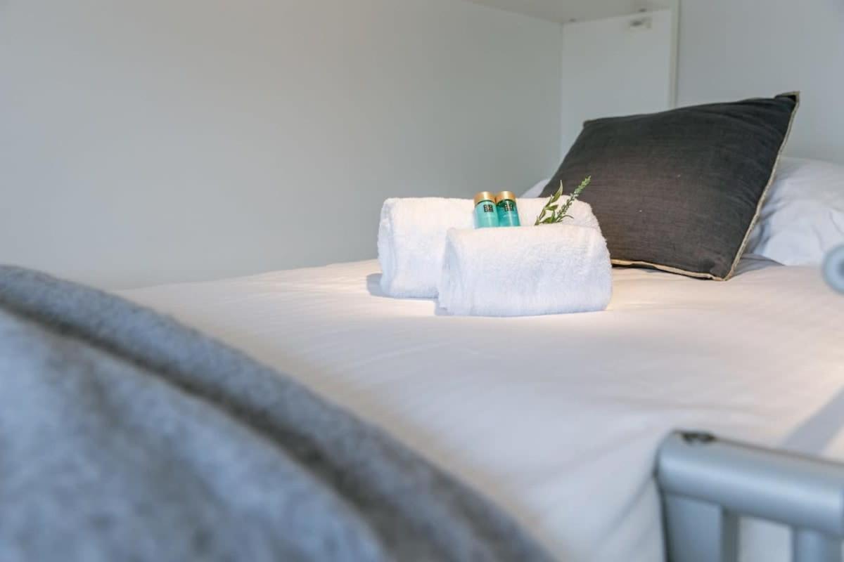 Modern Apartment In Centre Of Knokke Экстерьер фото